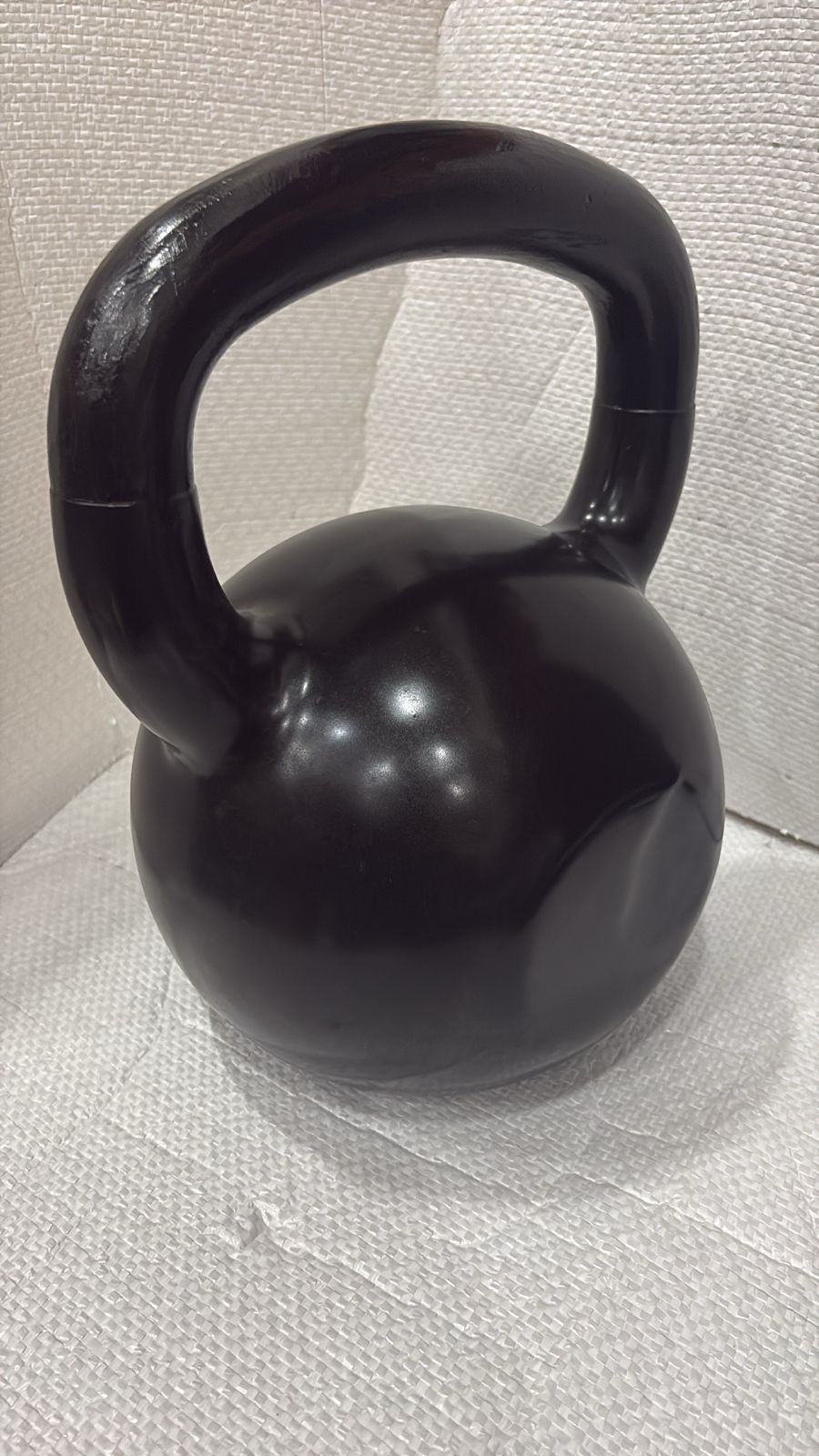 Kettlebell Emborrachado IronCast - Alça Longa 32kg (OUTLET)
